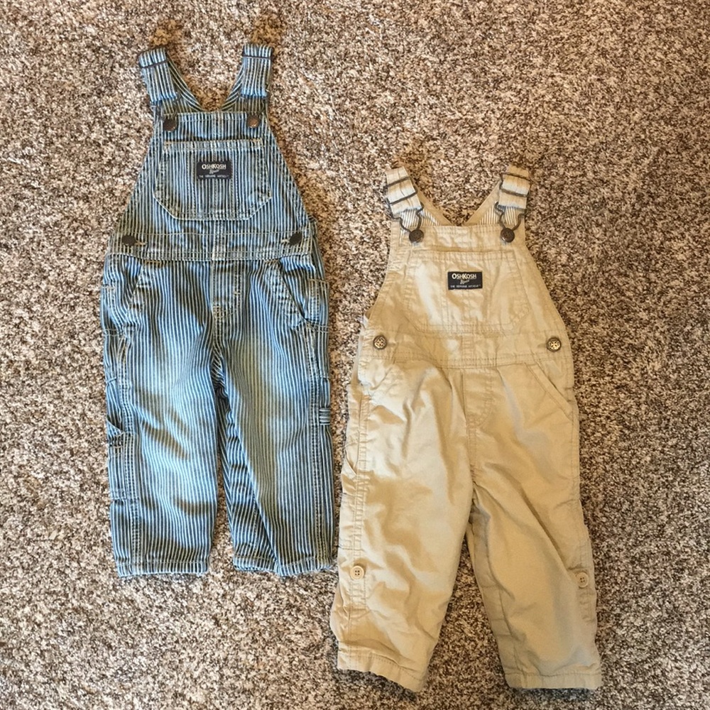 Oshkosh Bibs Bundle (6-9M/9M)